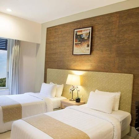 Ria Bintan Golf Lodge Лагой Экстерьер фото