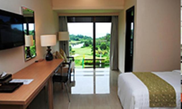 Ria Bintan Golf Lodge Лагой Экстерьер фото